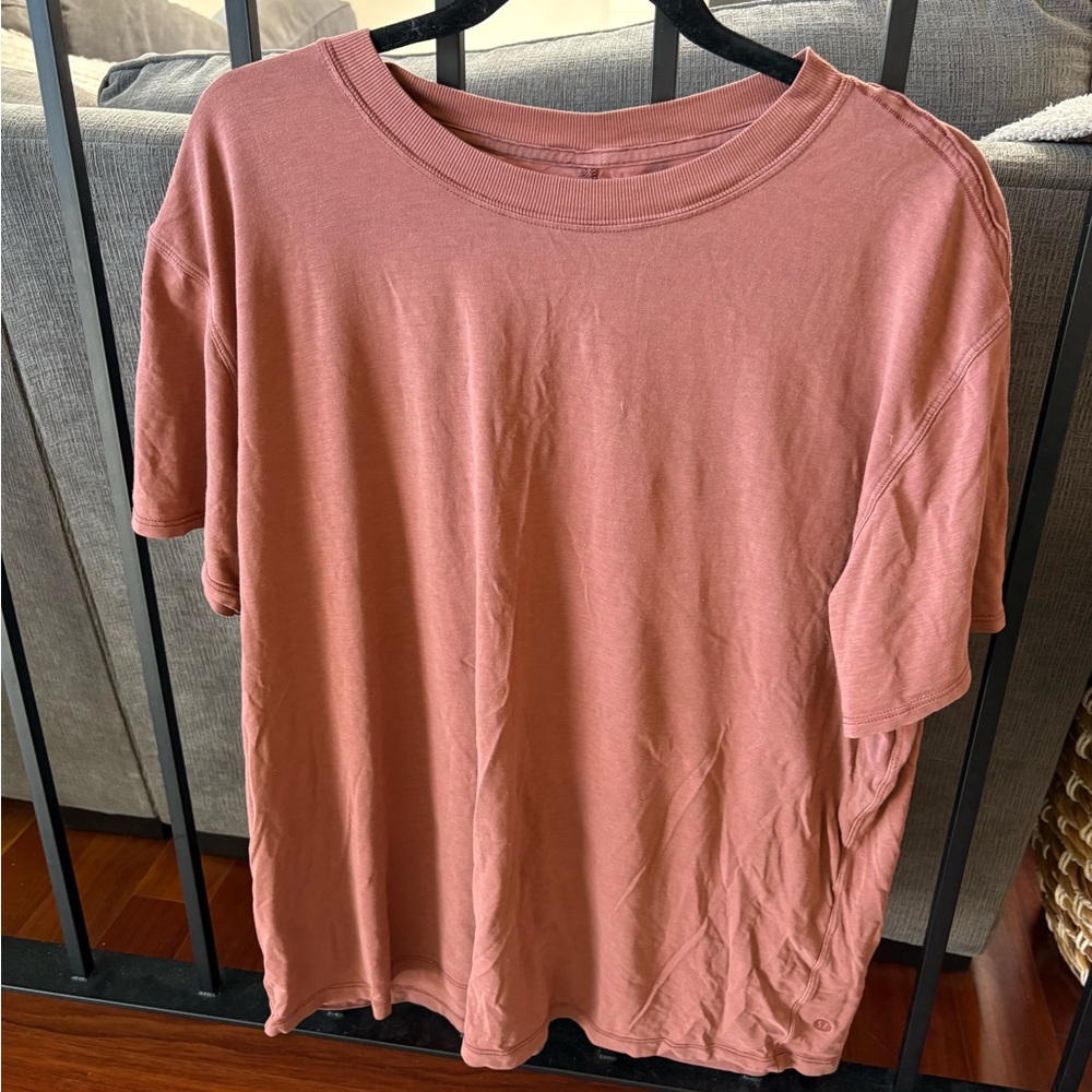 Lululemon Athletica Short Sleeve Tee